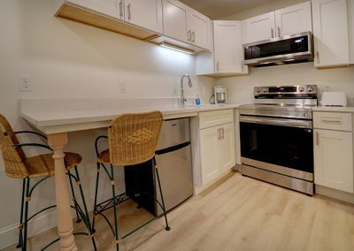 Room 20 Kitchenette